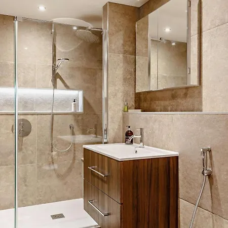 Hébergement de vacances 5 Bed In Leeds Oc-91355