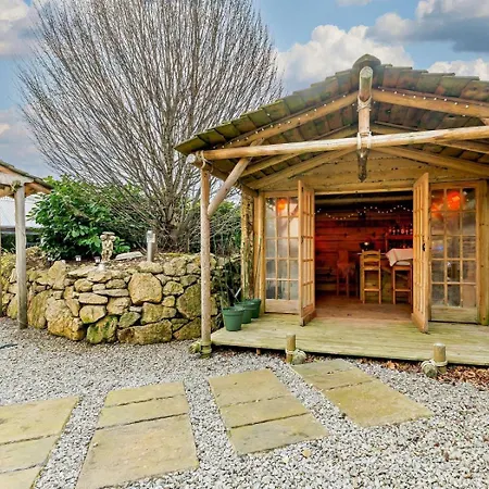 Hébergement de vacances 5 Bed In Leeds Oc-91355 *